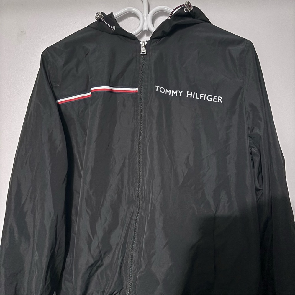 Tommy Hilfiger Black Hooded Windbreaker Jacket Lightweight Zip-Up Streetwear